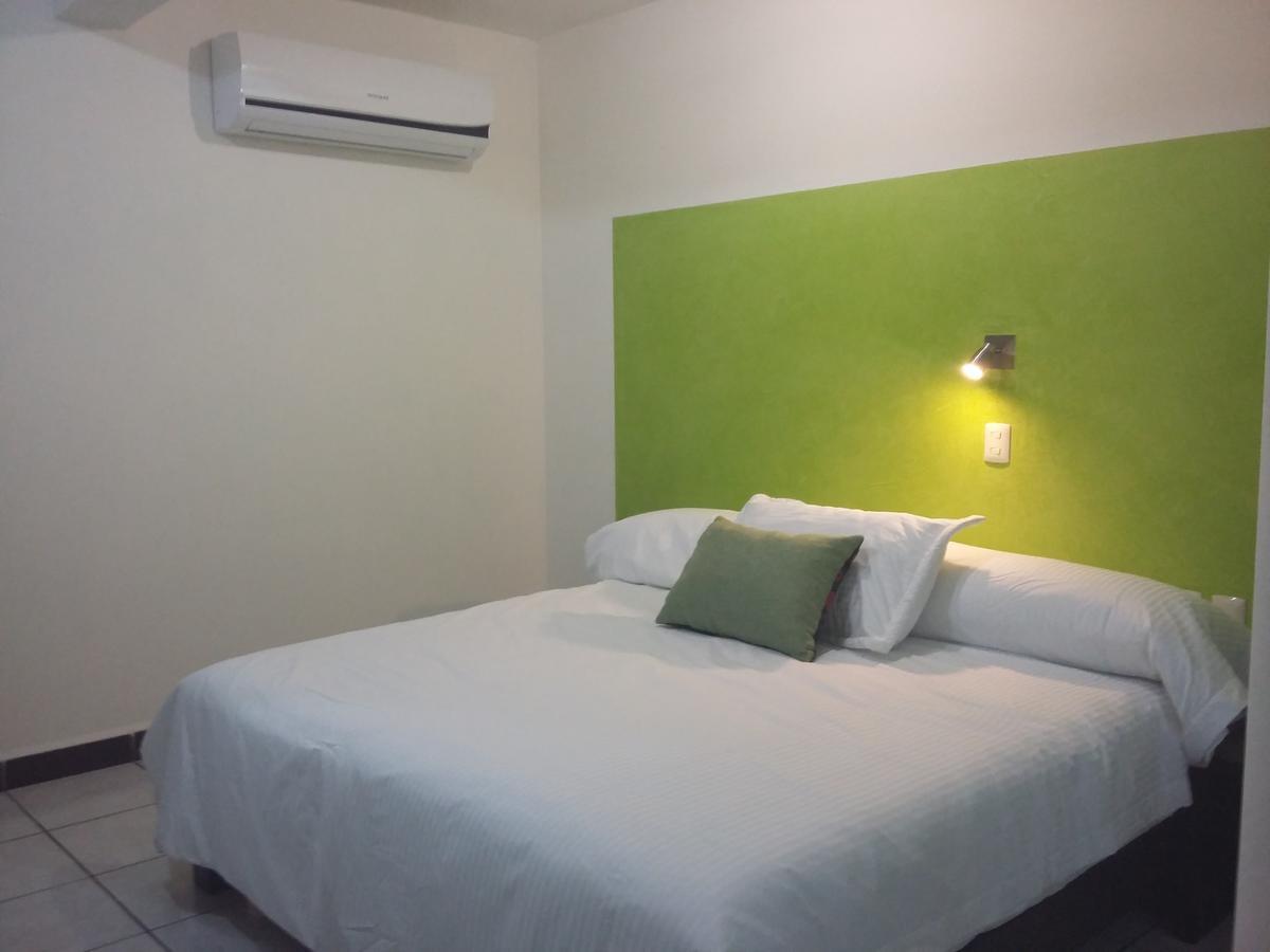 Hotel Rv Martínez de La Torre Esterno foto